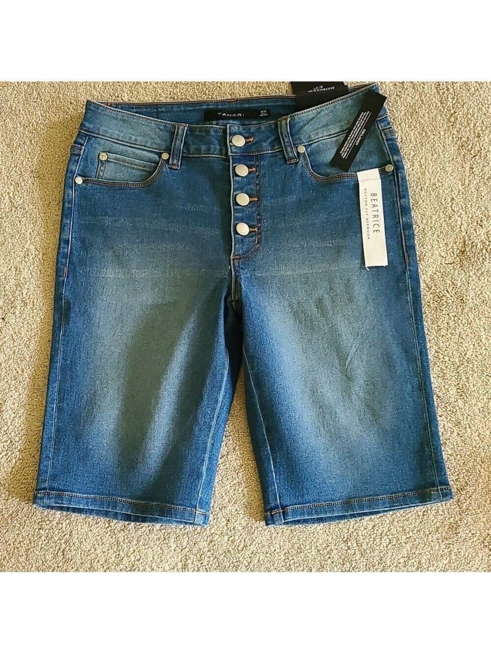 Tahari rayon denim button fly skinny Bermuda